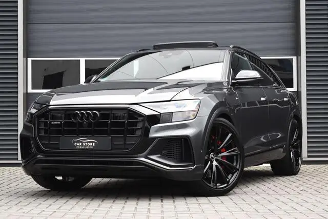 Photo 1 : Audi Q8 2021 Hybrid