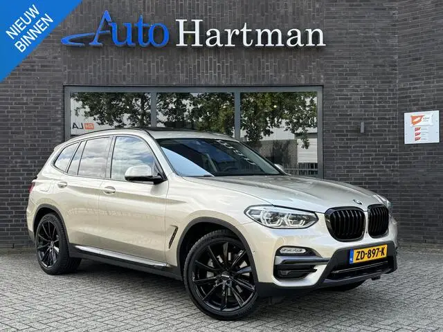 Photo 1 : Bmw X3 2019 Petrol