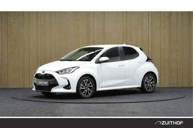 Photo 1 : Toyota Yaris 2023 Hybride