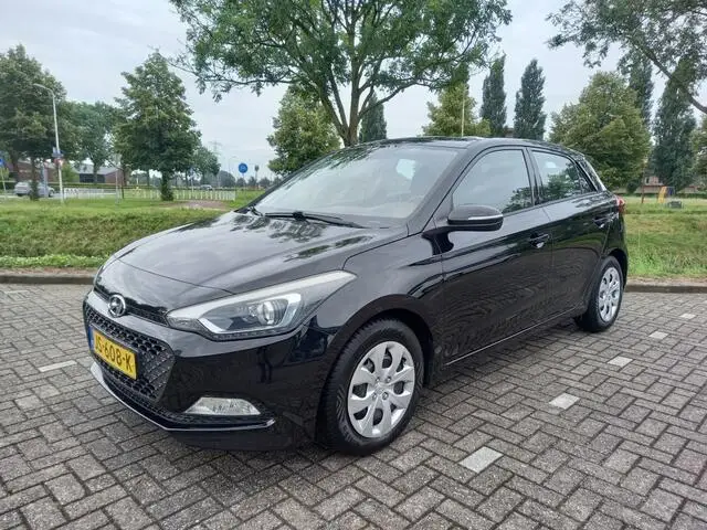 Photo 1 : Hyundai I20 2016 Essence