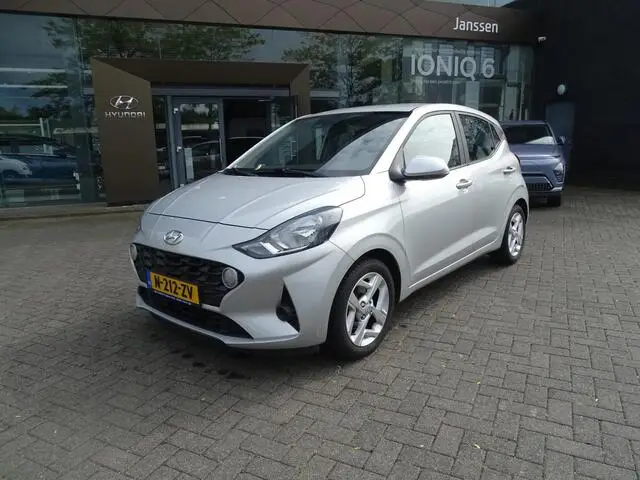 Photo 1 : Hyundai I10 2020 Petrol