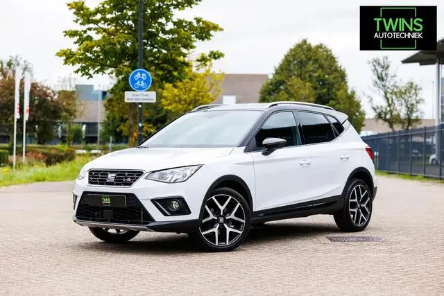 Photo 1 : Seat Arona 2019 Essence