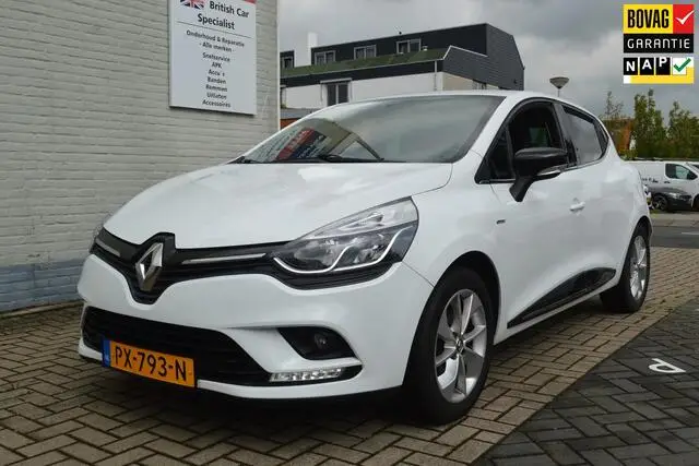 Photo 1 : Renault Clio 2017 Essence