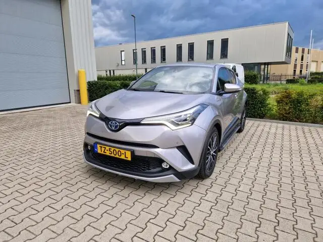 Photo 1 : Toyota C-hr 2018 Hybride