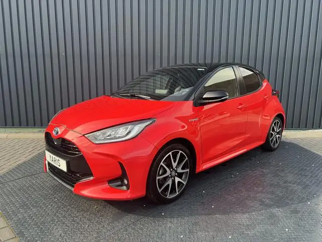 Photo 1 : Toyota Yaris 2021 Hybride