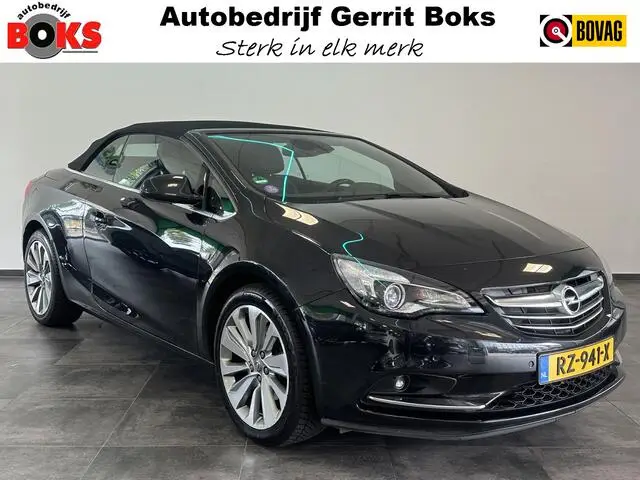 Photo 1 : Opel Cascada 2015 Petrol