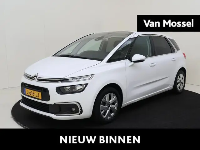 Photo 1 : Citroen C4 2020 Petrol