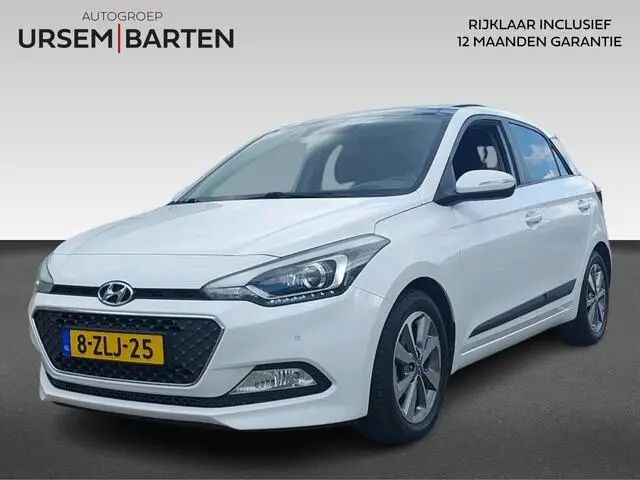 Photo 1 : Hyundai I20 2015 Petrol