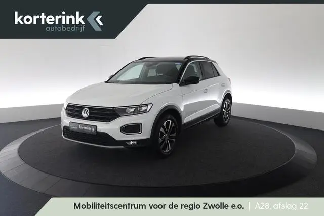 Photo 1 : Volkswagen T-roc 2020 Petrol