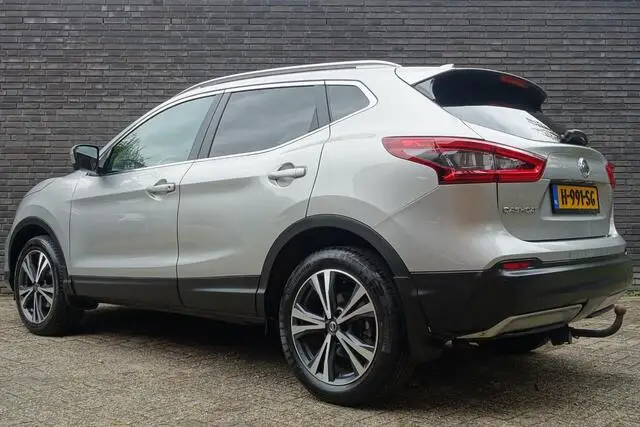 Photo 1 : Nissan Qashqai 2019 Essence