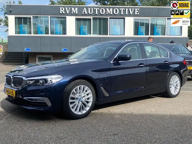 Photo 1 : Bmw Serie 5 2017 Hybrid