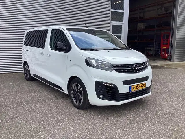 Photo 1 : Opel Zafira 2021 Electric