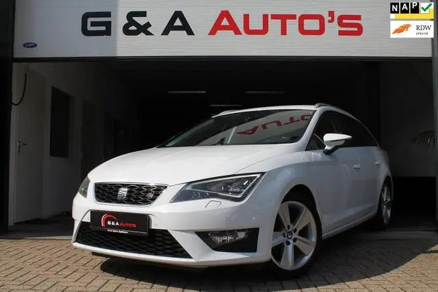 Photo 1 : Seat Leon 2017 Petrol