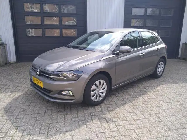 Photo 1 : Volkswagen Polo 2019 Petrol