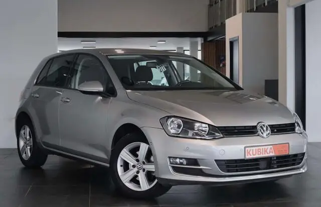 Photo 1 : Volkswagen Golf 2015 Essence