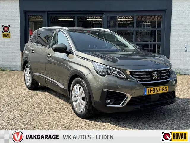 Photo 1 : Peugeot 5008 2020 Petrol