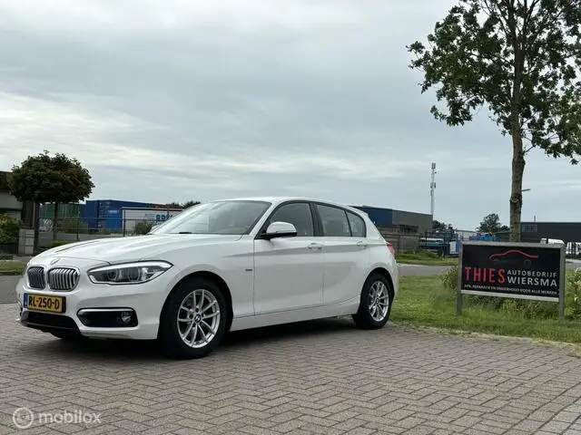 Photo 1 : Bmw Serie 1 2018 Petrol