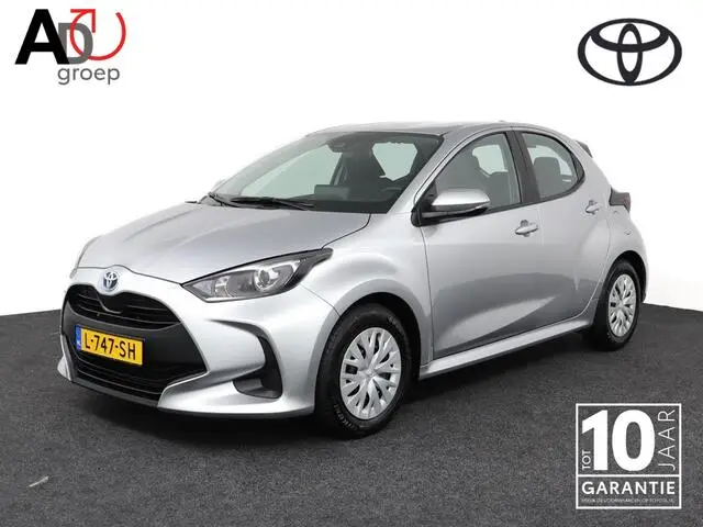 Photo 1 : Toyota Yaris 2021 Hybride