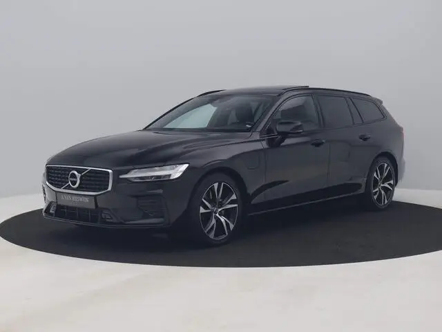 Photo 1 : Volvo V60 2020 Hybrid