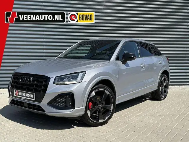 Photo 1 : Audi Q2 2021 Petrol