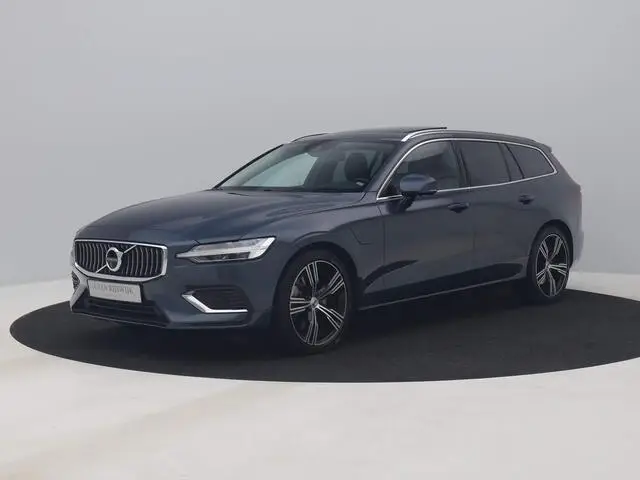 Photo 1 : Volvo V60 2020 Hybride