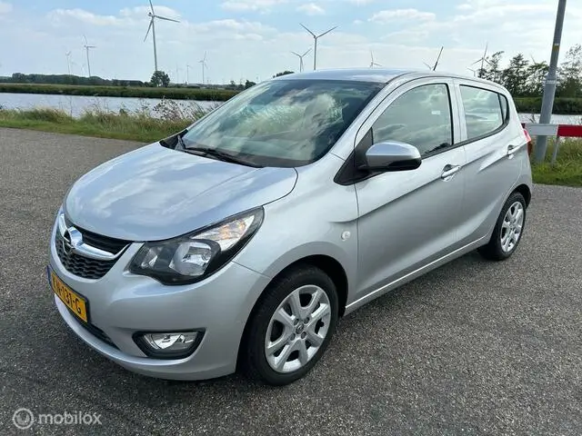 Photo 1 : Opel Karl 2016 Essence