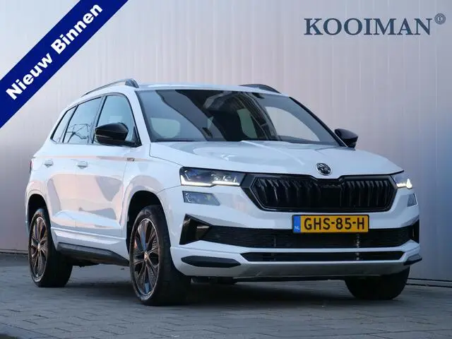 Photo 1 : Skoda Karoq 2023 Petrol