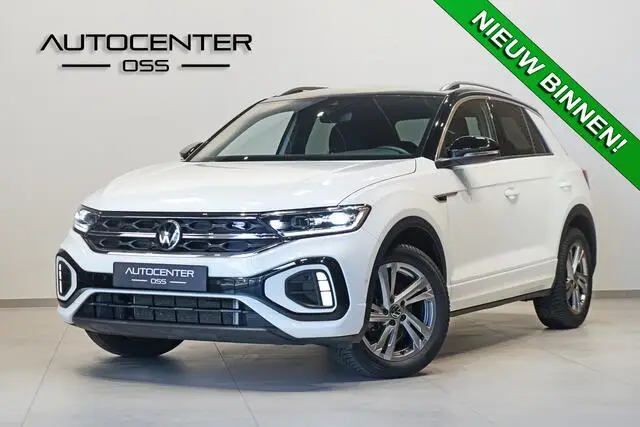 Photo 1 : Volkswagen T-roc 2023 Essence