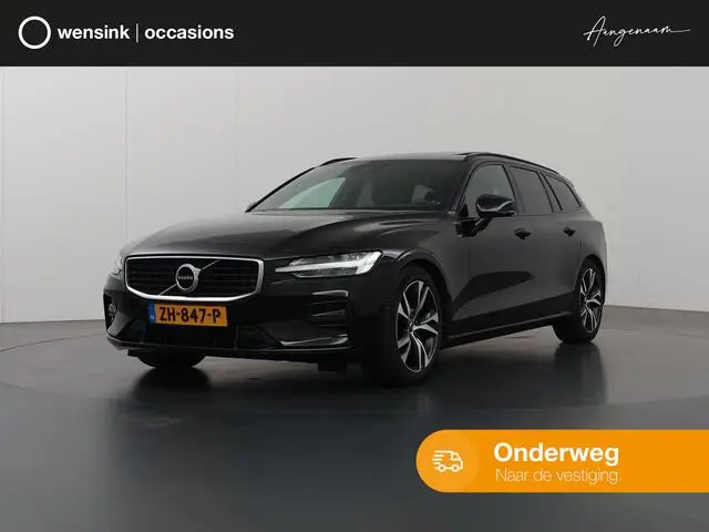 Photo 1 : Volvo V60 2019 Essence