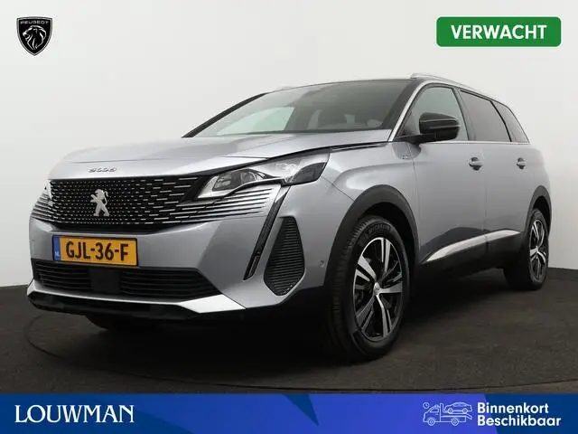 Photo 1 : Peugeot 5008 2024 Petrol