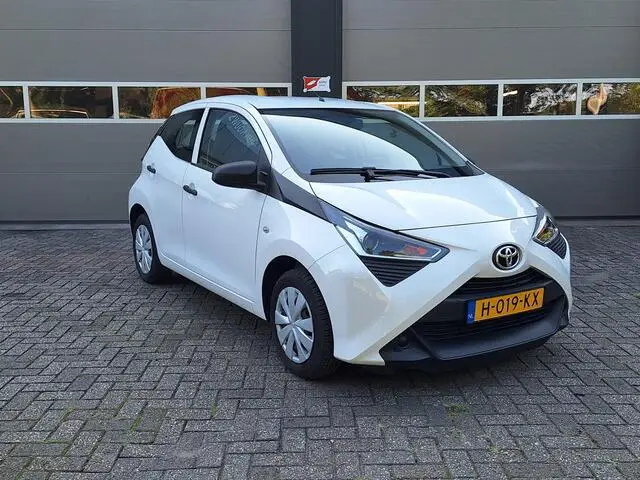 Photo 1 : Toyota Aygo 2020 Essence