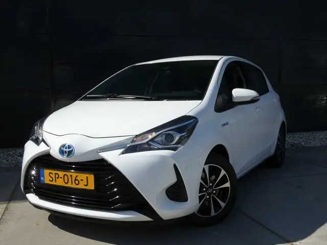 Photo 1 : Toyota Yaris 2018 Hybrid