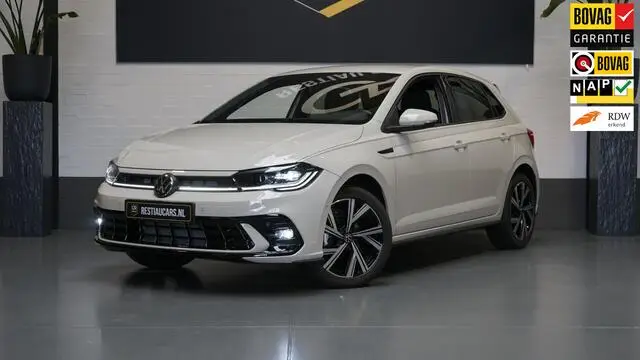 Photo 1 : Volkswagen Polo 2021 Essence