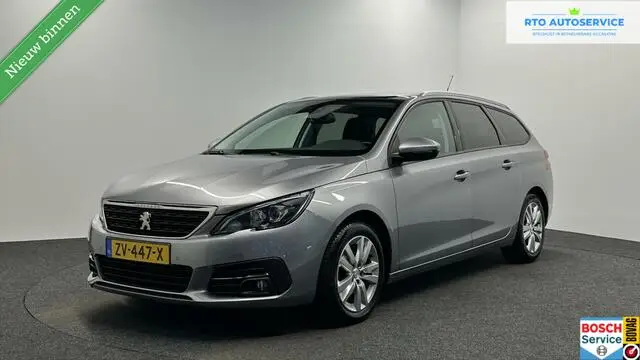 Photo 1 : Peugeot 308 2019 Petrol