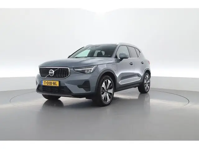 Photo 1 : Volvo Xc40 2023 Hybride