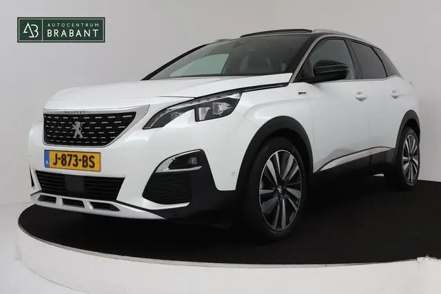 Photo 1 : Peugeot 3008 2020 Essence