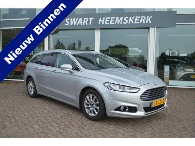 Photo 1 : Ford Mondeo 2015 Essence