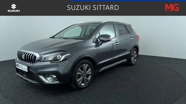 Photo 1 : Suzuki S-cross 2019 Petrol