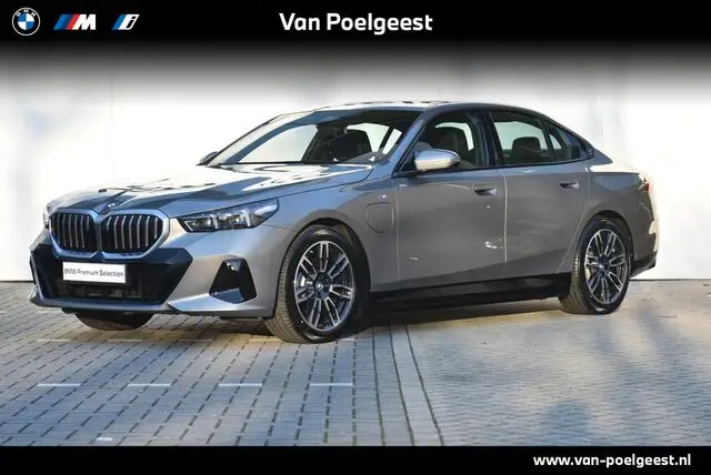 Photo 1 : Bmw Serie 5 2024 Hybrid