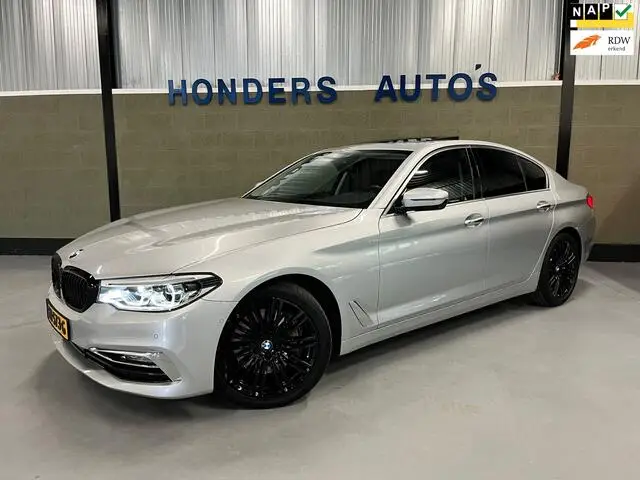 Photo 1 : Bmw Serie 5 2018 Petrol