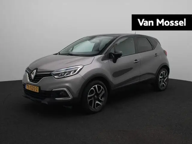 Photo 1 : Renault Captur 2018 Essence