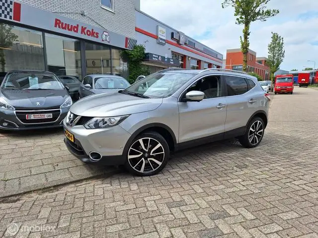 Photo 1 : Nissan Qashqai 2017 Essence