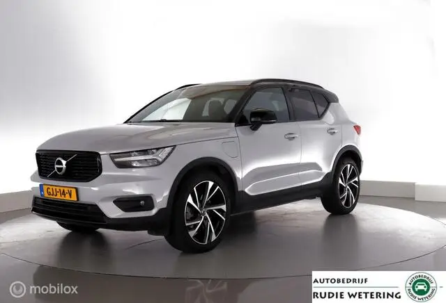 Photo 1 : Volvo Xc40 2021 Hybride