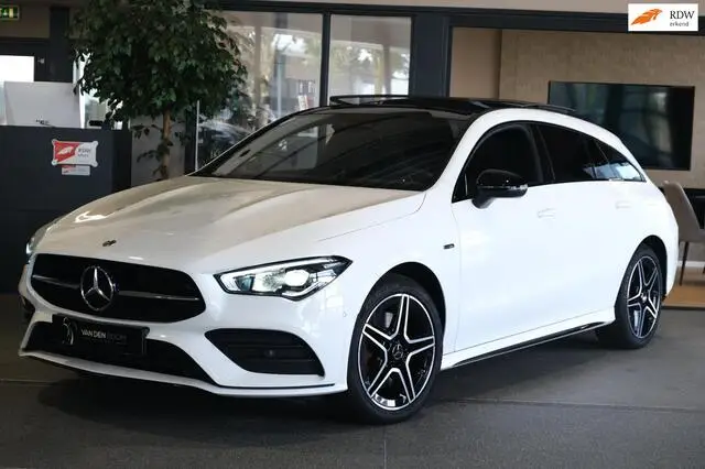 Photo 1 : Mercedes-benz Classe Cla 2020 Hybrid