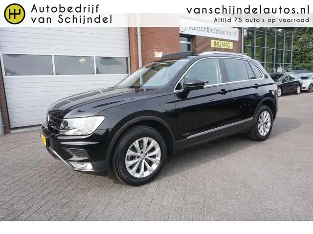 Photo 1 : Volkswagen Tiguan 2017 Essence