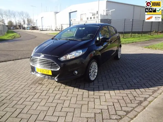 Photo 1 : Ford Fiesta 2016 Petrol