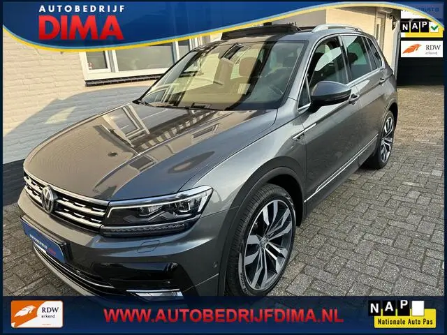 Photo 1 : Volkswagen Tiguan 2017 Essence