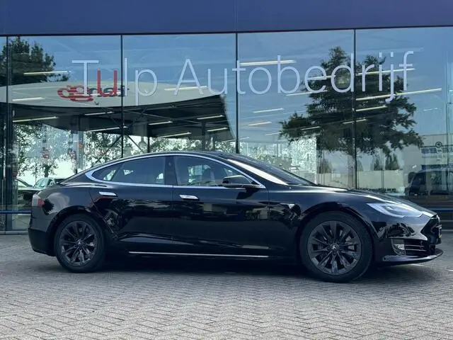 Photo 1 : Tesla Model S 2018 Électrique