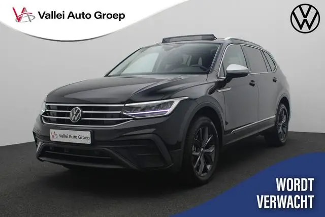 Photo 1 : Volkswagen Tiguan 2024 Petrol