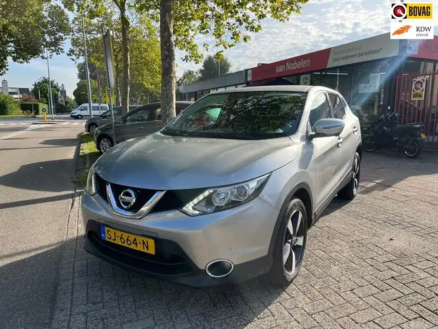 Photo 1 : Nissan Qashqai 2017 Petrol